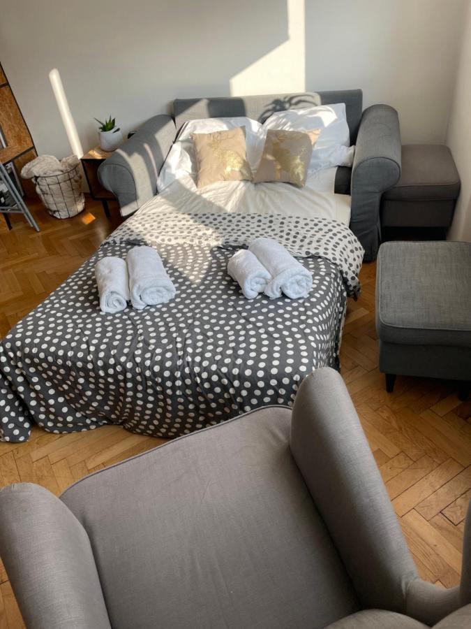 Cozy Apartment Near The City Center Hradec Králové Zewnętrze zdjęcie